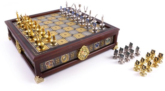 Noble Collection Harry Potter - Bordspel - Quidditch Schaakset