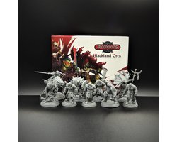 Bloodfields: Blackland Orcs Starter Set - Miniatuur Spel - Engelstalig - Titan Forge