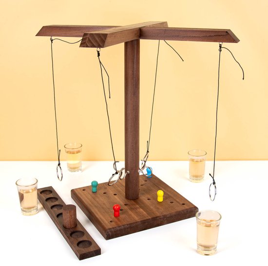 Out of the Blue Ring Toss Drinking Game - Ringwerpen Drankspel -4 Spelers - Houten Set