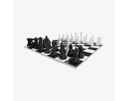 Ubergames - XXXL Giga Schaakset - Tot 64 cm Hoog - Met Nylon Mat - 262x262cm - UV Beschermd