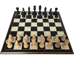 Handgemaakte houten schaakbord met schaakstukken - Luxe uitgave - Hoge kwaliteit - Schaakspel - Schaakset - Schaken - Volwassenen - Chess - 40 x 40 cm